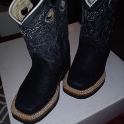 Botitas De Niño  Size 9 Excelente Condiciones 