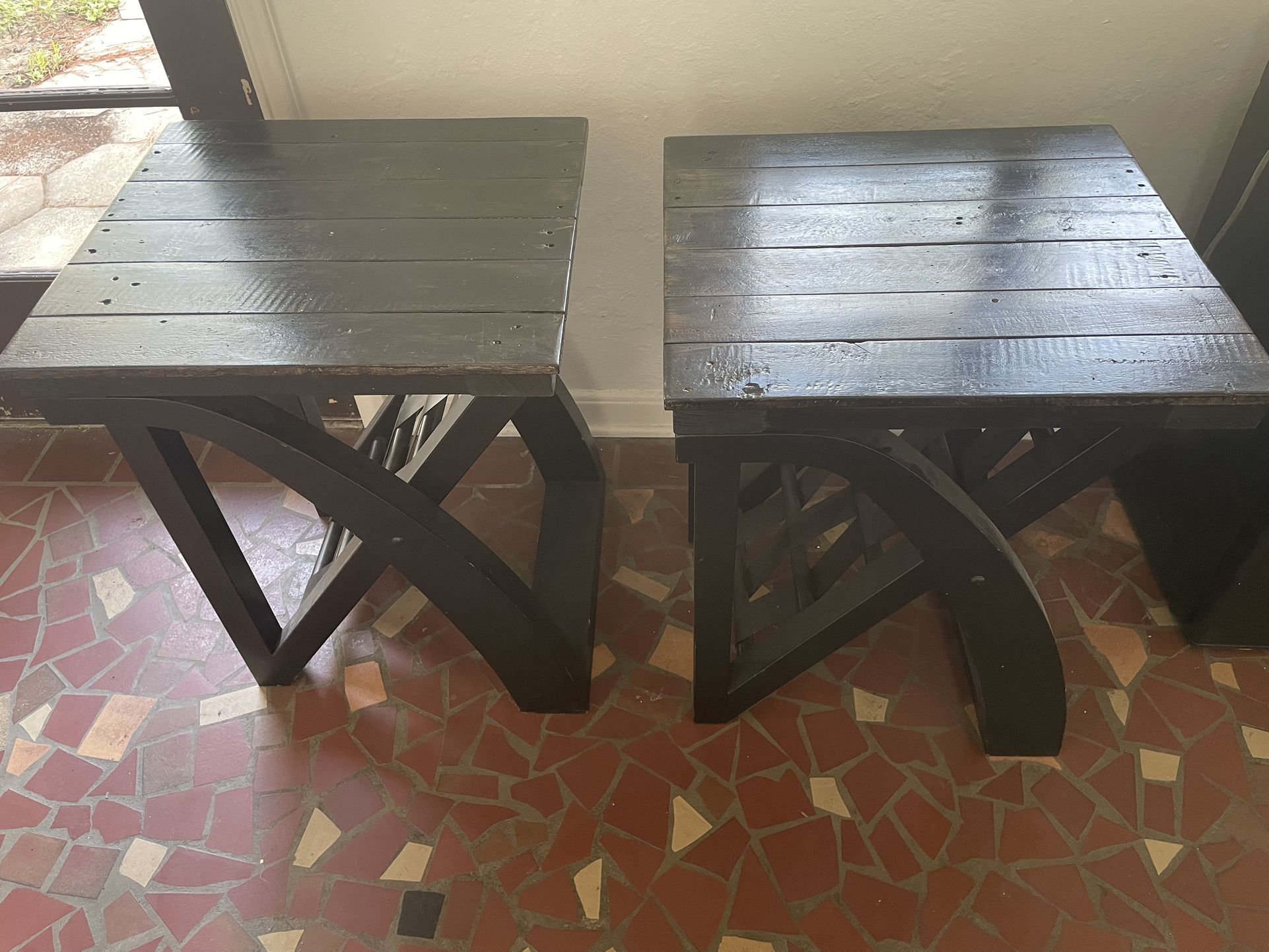 2 x wooden Side Tables