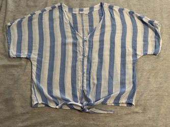 Gap Linen top