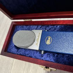 Blue Blueberry Microphone Limited Edition 