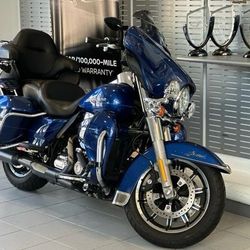 2015 HARLEY-DAVIDSON FLHTK