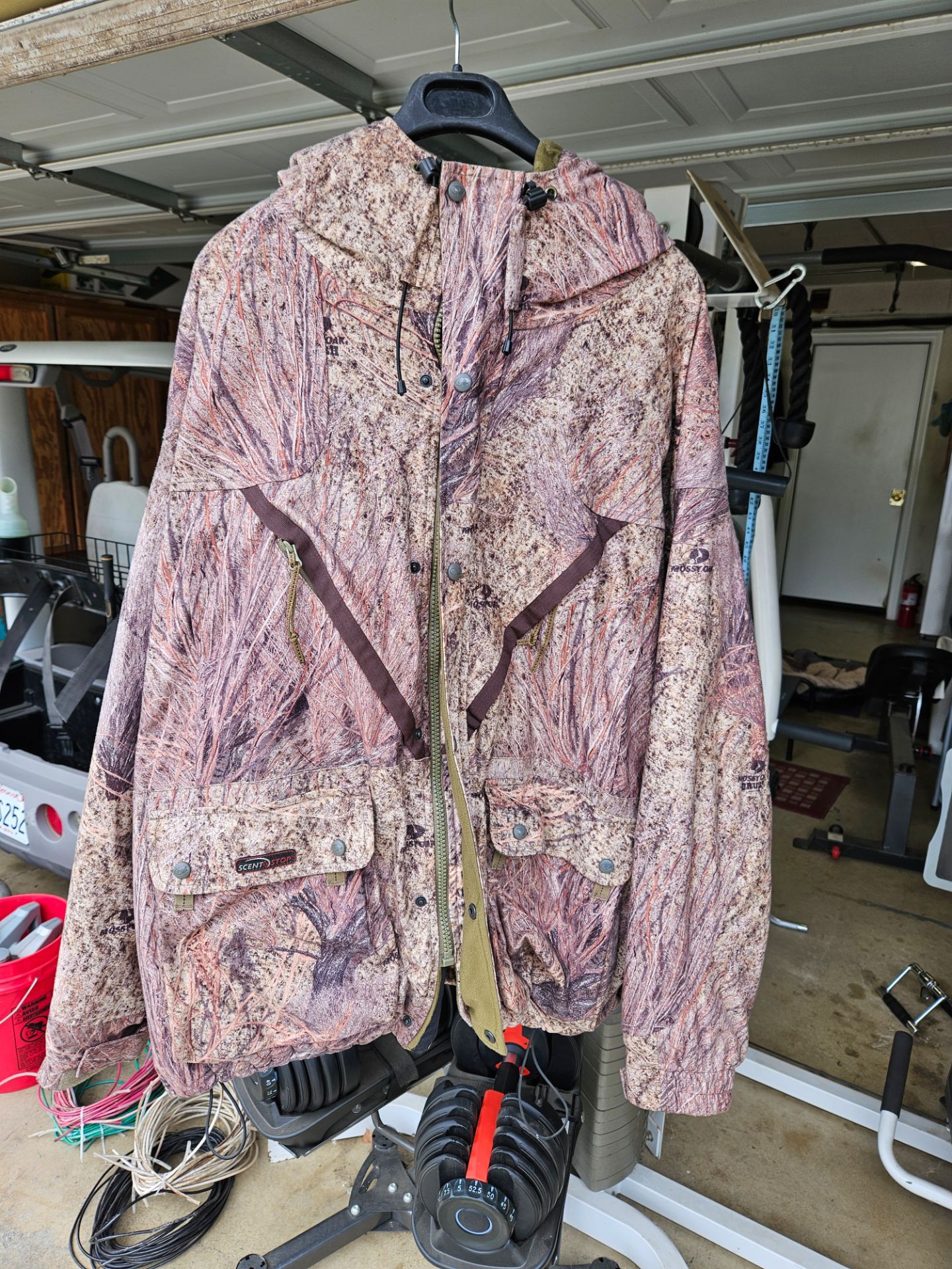MOSSY OAK BRUSH HUNTING JACKET