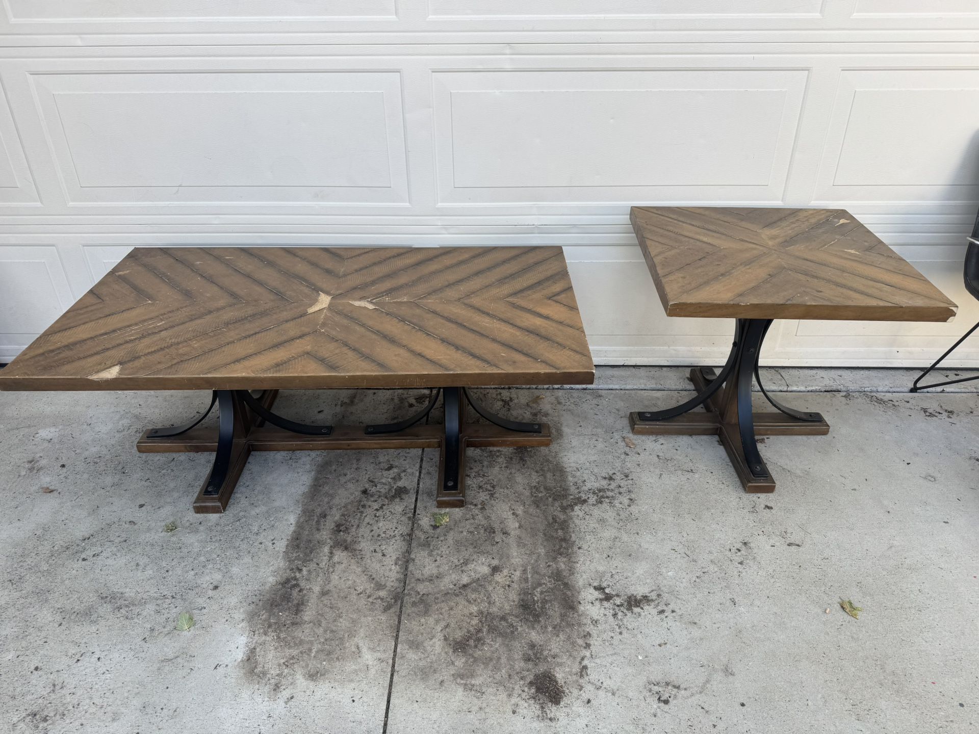 FREE! Magnolia Home Coffee Table & End Table. Was $500 new!