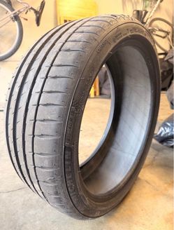 Michelin pilot sport 215/40R18 Tire