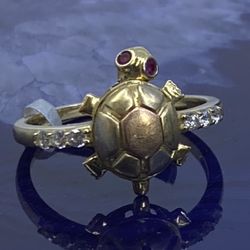 $425 Three Tone Yellow White And Rose Gold W Zirconia Turtle Ring