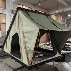 BRAND NEW! Aluminum Shell Roof Top Tent - See Description 