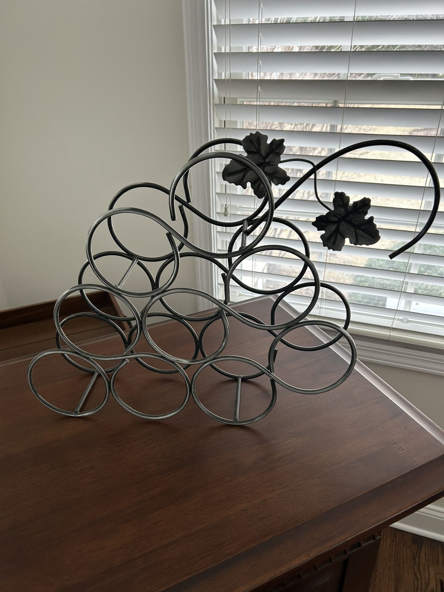 IRON WINE RACK BOTTLE HOLDER