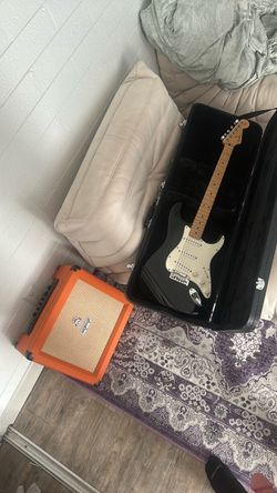 FENDER STRAT MEXICAN + ORANGE AMP