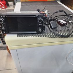 Indash Aftermarket  For Challenger/Jeep/Ram