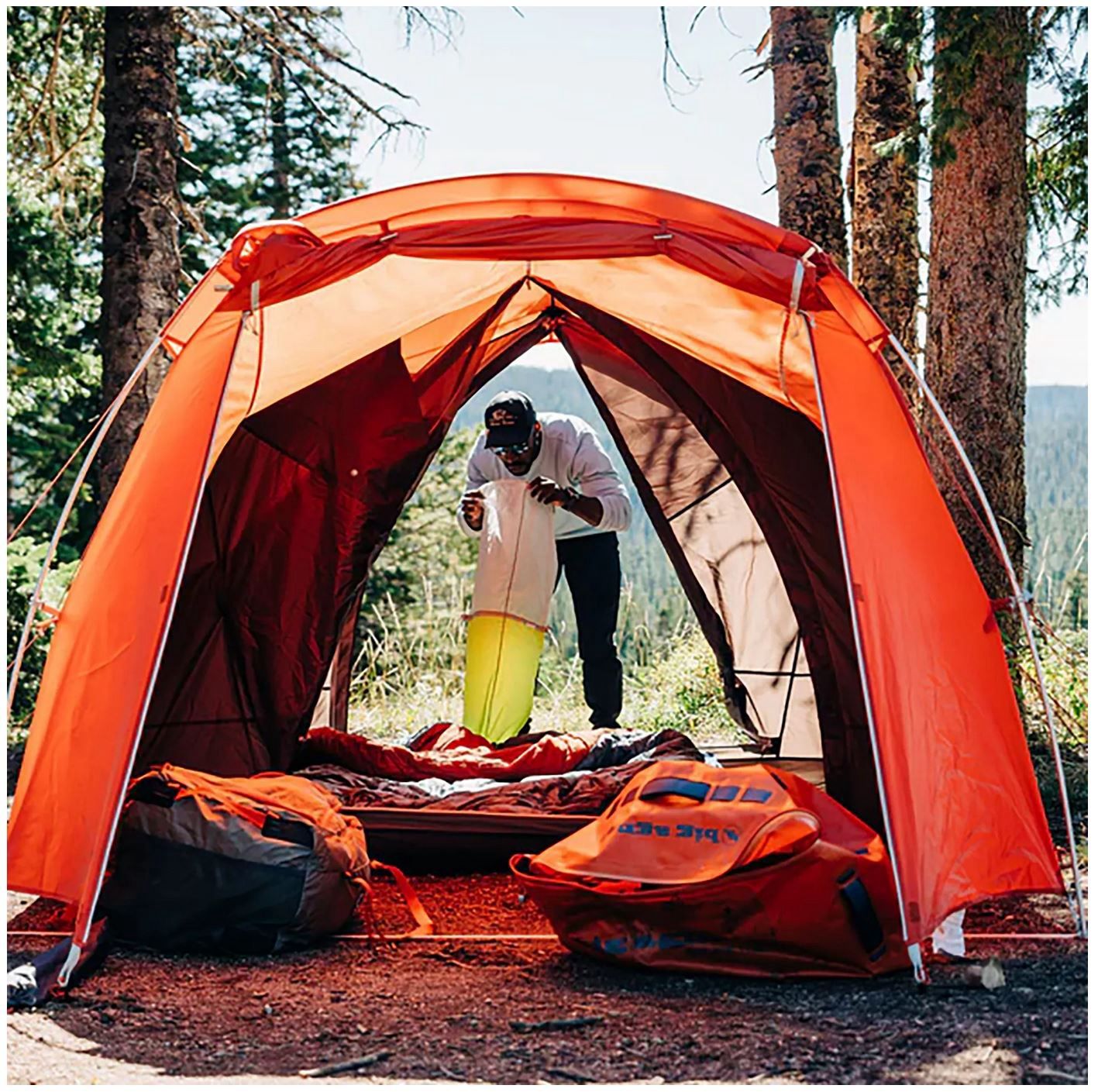 Big Agnes Bunk House 6 Tent Like New