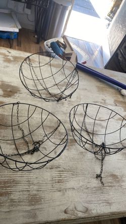 New 3 plant hangers