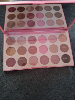 Artistry palette MORPHE