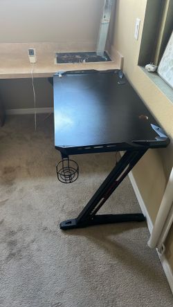 Gaming desk, black, carbon fiber look, cup holder, red