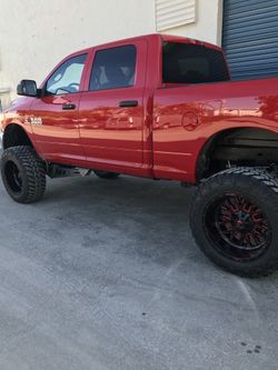 GET YOUR TRUCK LIFTED BY OUR ASE CERTIFIED EXPERTS