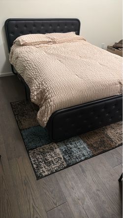 Giving away queen bed