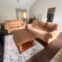 Must Sell Today !!! Couch, Loveseat & Large Coffee Table !!