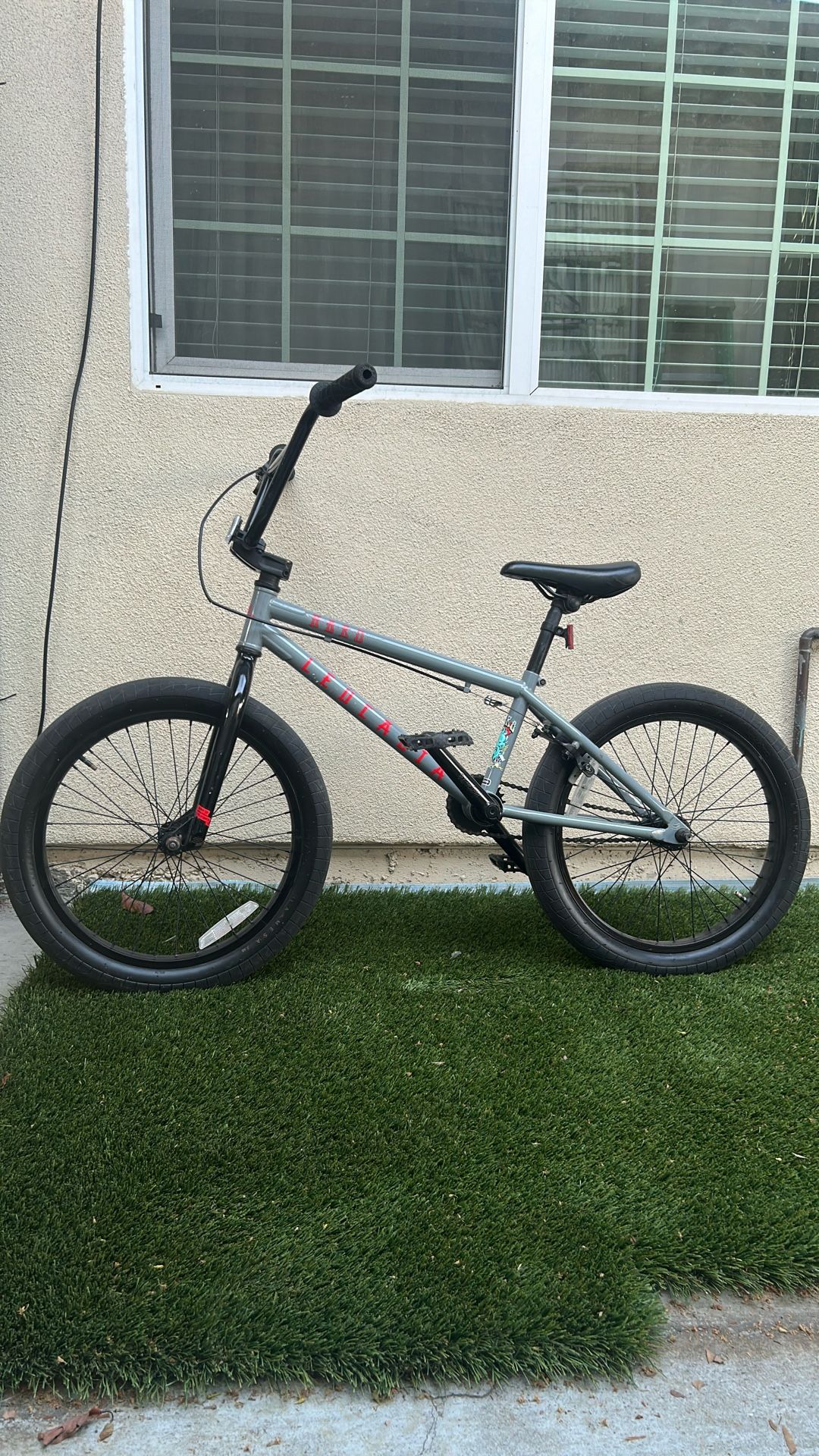 20 Inch Bmx Bike For 200 Or Best Offer