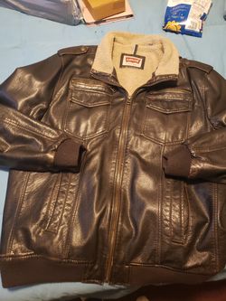 Levis Faux Leather Jacket XXL