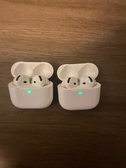 AirPods 4 active noise cancellation