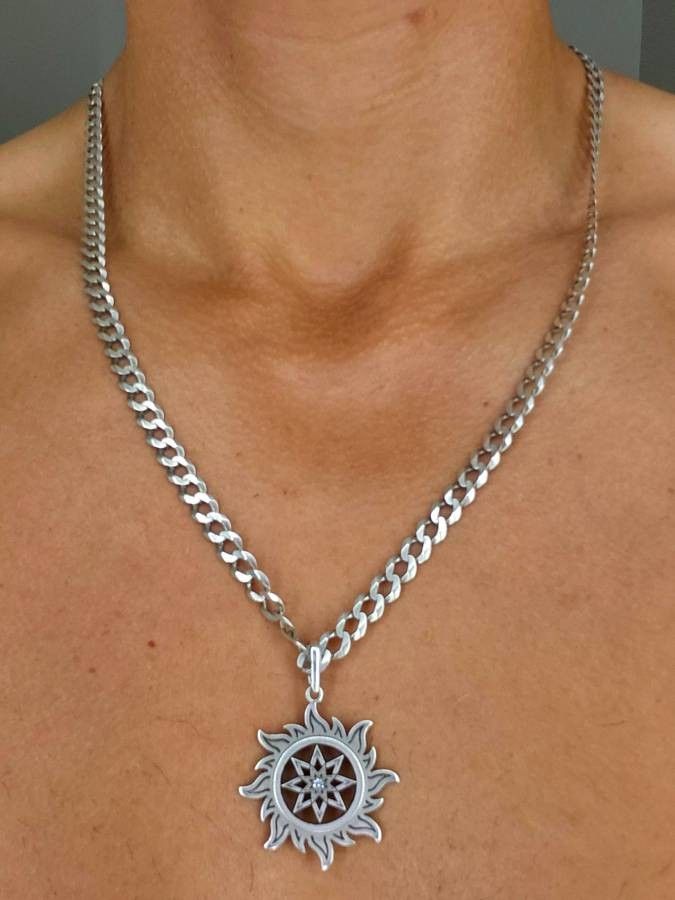 Silver chain and silver pendant, Silver chain, silver pendant