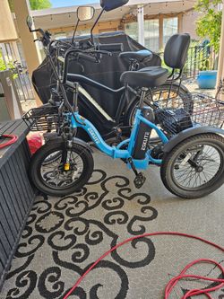 Electric trike