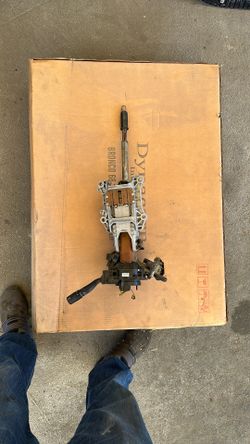 2010-2015 Ford Mustang Steering Column W Key