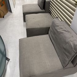 Three piece set very good condition