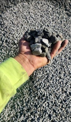 3/4 gravel for sale, crushed gray rock, 5 yards, $400