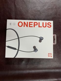 OnePlus Bullets Wireless Bluetooth in Ear Earphones, Bombastic Bass – 12.4 mm Drivers, 30 Hrs Battery Life black