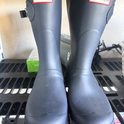 Hunter Original mid high Rain Boots – Women’s Size 9 (US)