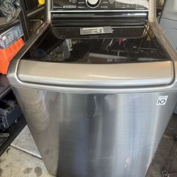 Lg Washing Machine And Dyer 