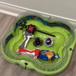 Beyblade Arena Luncher Battle Spin