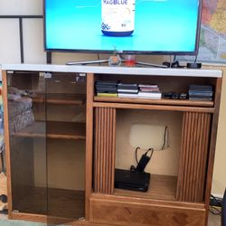 Furniture In A Very Good Condition 