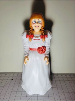 Limited Edition Annabelle Popcorn Bucket The Conjuring:Last Rites Doll
