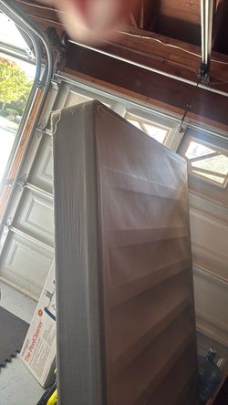 Full size box spring