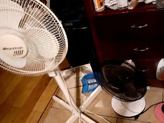 2 Ventiladores Y Una Lampara Nuevos