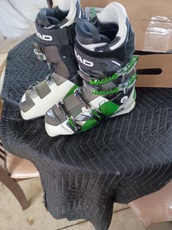 Head VECTOR ski boots