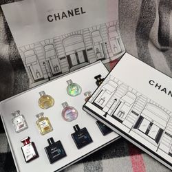 Chanel Fragrance Sampler Set-Exquisite Scents! for Sale in New