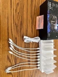 The 320W charging station is suitable for a variety of devices. The Zobirez 10-port USB C fast charger station is suitable for MacBook, iPhone, Androi