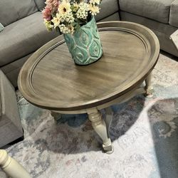 Coffee Table And Side Tables (set Of 3)