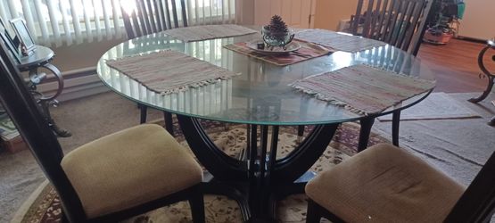 Dinning Table