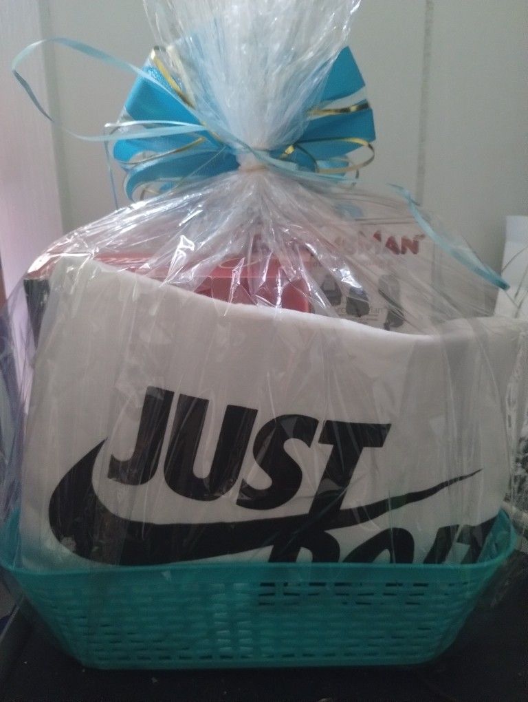 Men's Gift Basket 