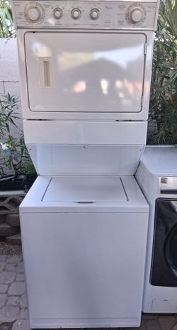 Whirlpool washer top loader large capacity and gas dryer stackable