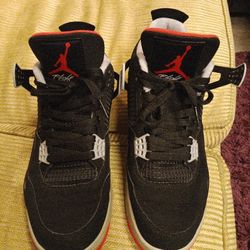 Jordan Retro 4 Bred 2019