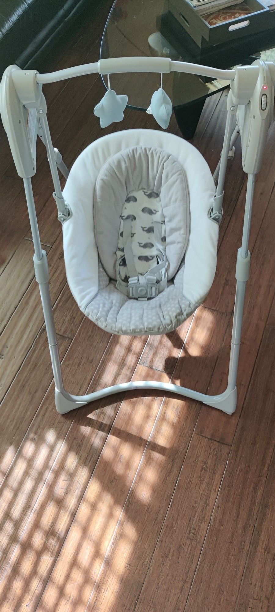 Graco Baby Swing 