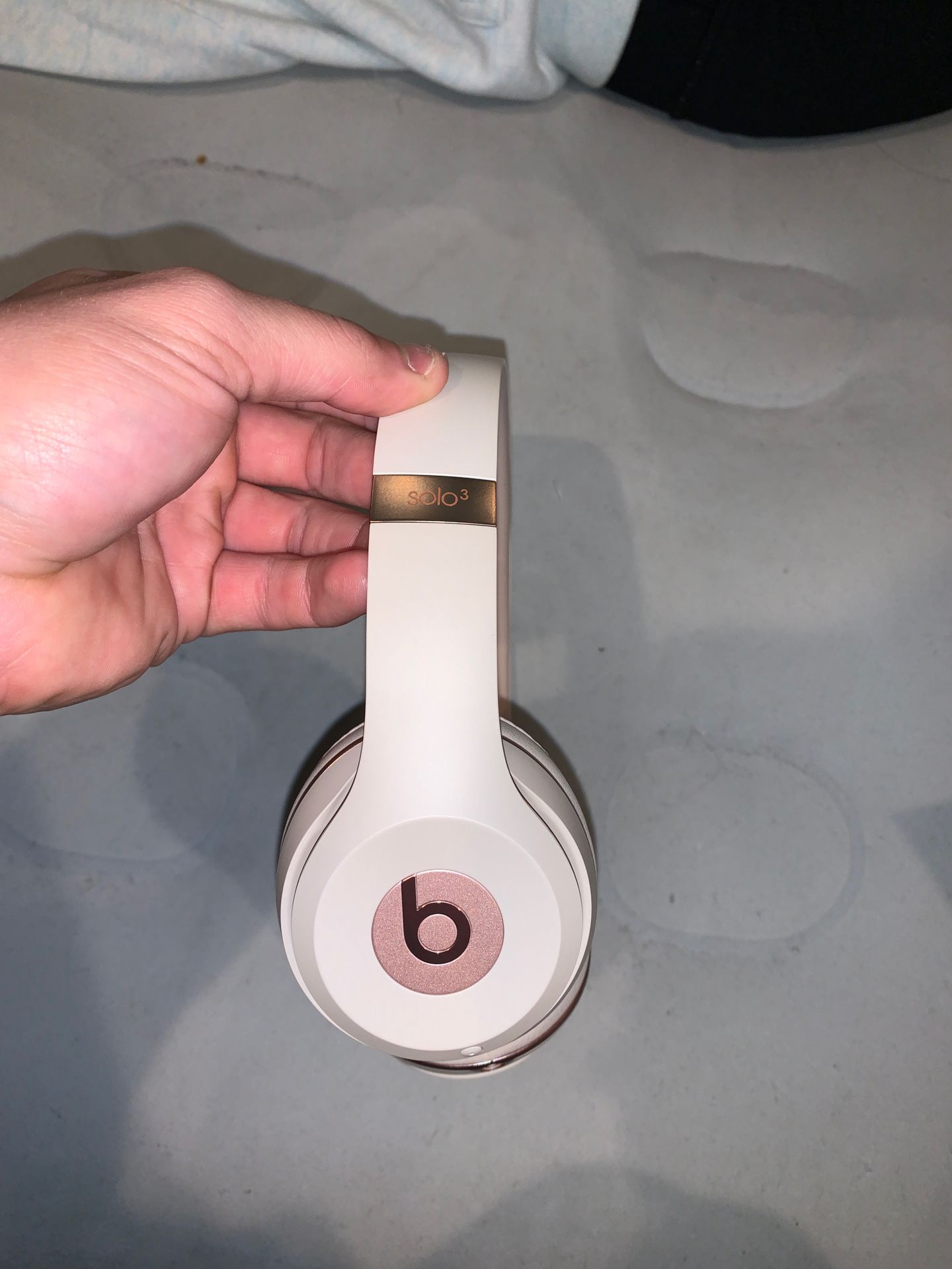 Beats solo 3 wireless