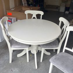 Kitchen table, 4 chairs