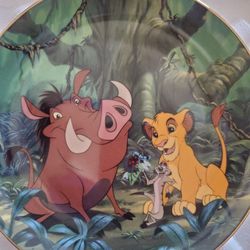 Collectable Plates Lion King,  Elvis, Annie,Degraza
