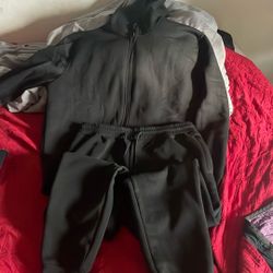 Black Sweats And Zip up Fleece