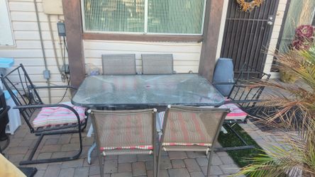 Outdoor Patio Dining Table and Chair Set